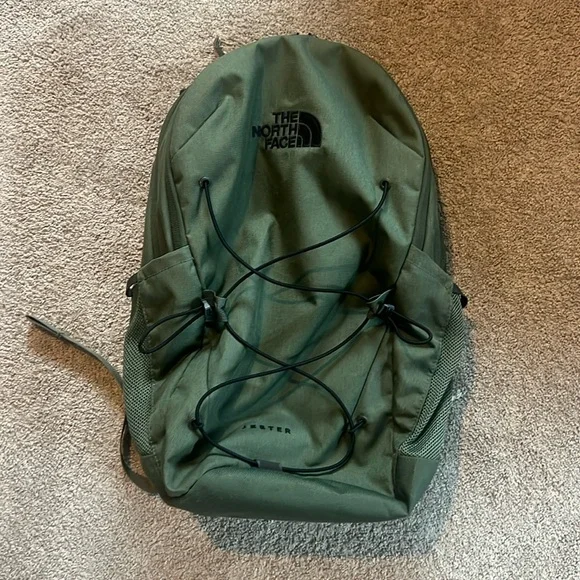 The North Face Jester Backpack - Picture 1 of 4